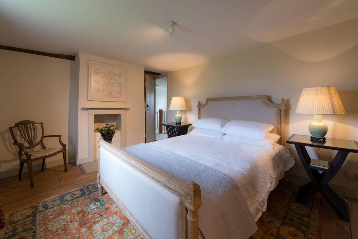 Navigation Cottage On The Historic Sea Lock Overlooking The Nature Reserve Maldon Exteriér fotografie